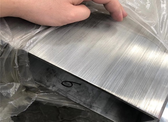 华体会官方网页版管材表面缺陷有哪些