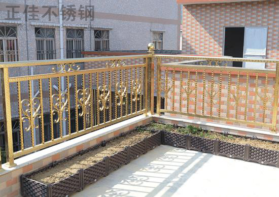 华体会官方网页版回形花纹管围栏