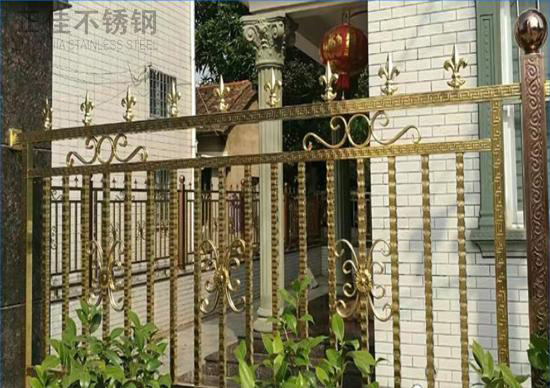 华体会官方网页版回形花纹管围栏3